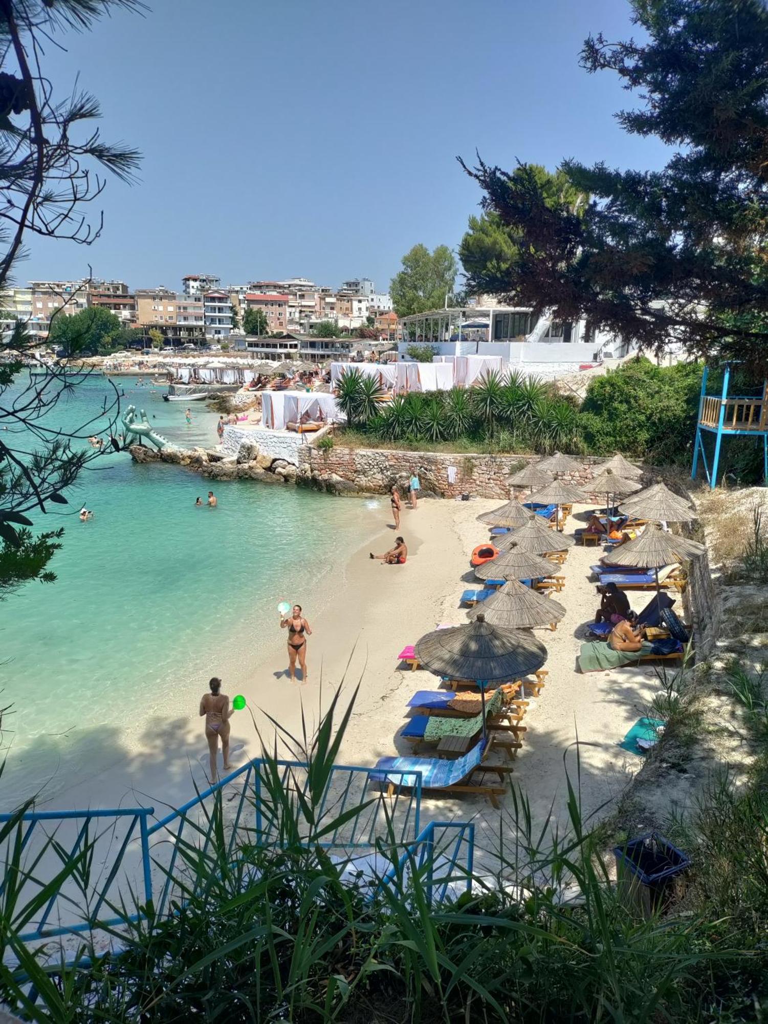 Hotel Manta 4*