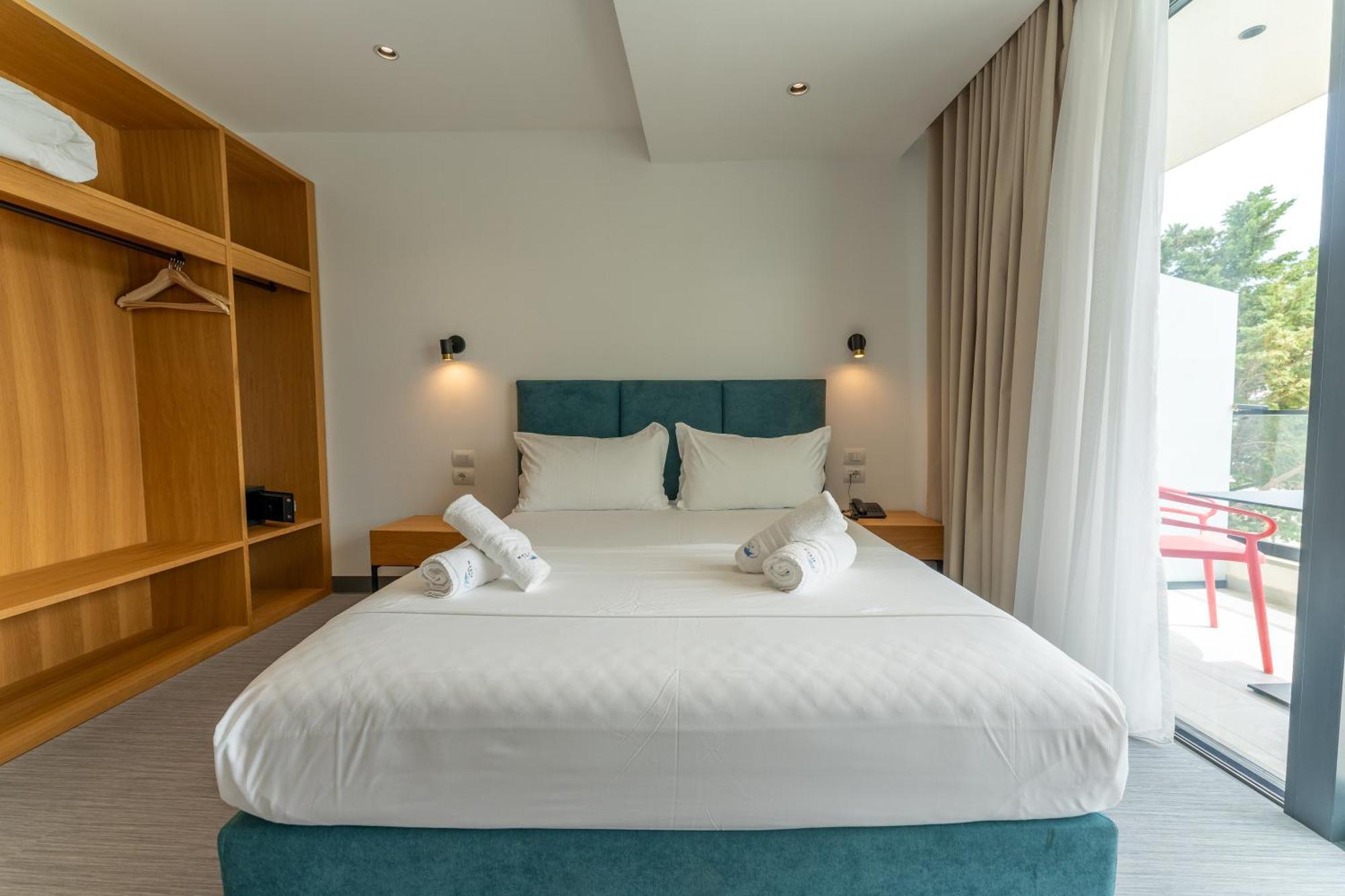 Manta Hotel 4*